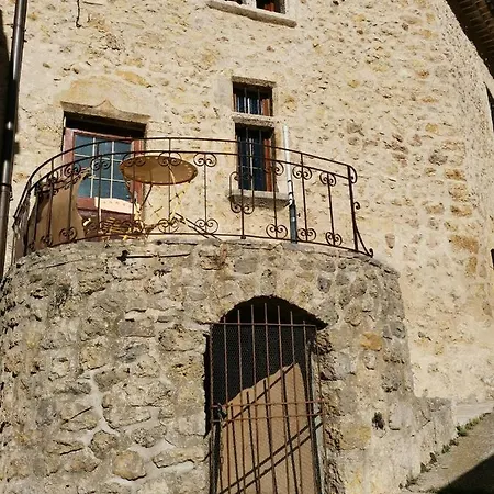 Chez Gilles Math Apartment