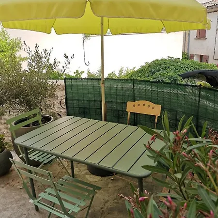 Apartament Chez Gilles Math Saint-Martin-de-Brômes